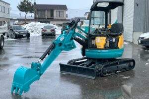 サムネイル: 【★北見店★】◆クボタ　RX-203S　クレーン仕様　オフセットブーム　　　　　　　　　　　　　　　　　　　　　　　　札幌・江別・旭川・北見・釧路どこでも全国対応可能です！　　　　　　　　　　　　　　　　　　　　　　　　　　お問い合わせは北見店へ～TEL0157-57-7166～