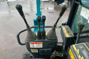 サムネイル: 【★北見店★】◆クボタ　RX-203S　クレーン仕様　オフセットブーム　　　　　　　　　　　　　　　　　　　　　　　　札幌・江別・旭川・北見・釧路どこでも全国対応可能です！　　　　　　　　　　　　　　　　　　　　　　　　　　お問い合わせは北見店へ～TEL0157-57-7166～