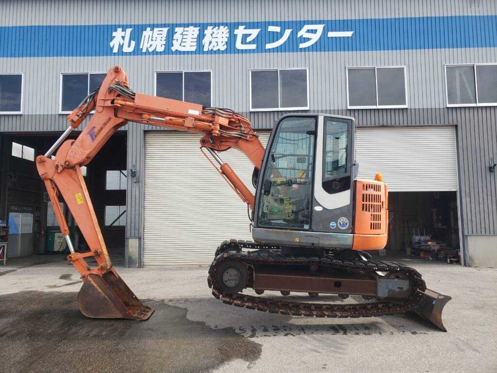 平成年26年　日立　油圧ショベル　ZX75UR-3