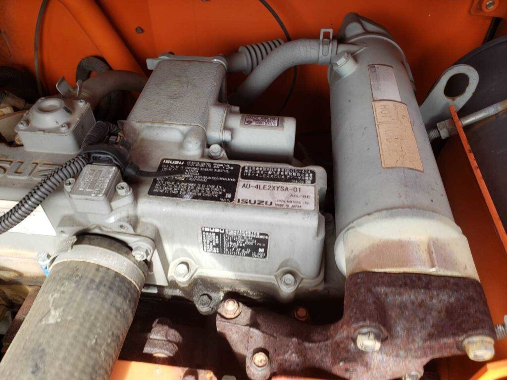 平成年26年　日立　油圧ショベル　ZX75UR-3