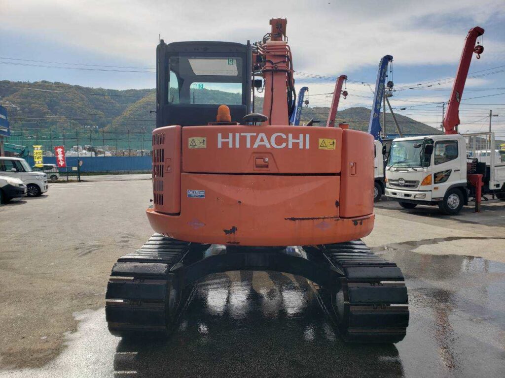 平成年26年　日立　油圧ショベル　ZX75UR-3