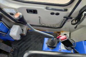 サムネイル: 日立 ホイールローダー LX50-7