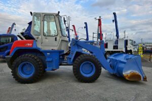 サムネイル: 日立 ホイールローダー LX50-7