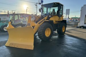 平成29年　コマツWA100-7Y　1.3㎥　ワンタッチ式　スノウプラウ　検令和9年9月