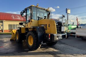 サムネイル: 平成29年 コマツWA100-7Y 1.3㎥ ワンタッチ式 スノウプラウ 検令和9年9月