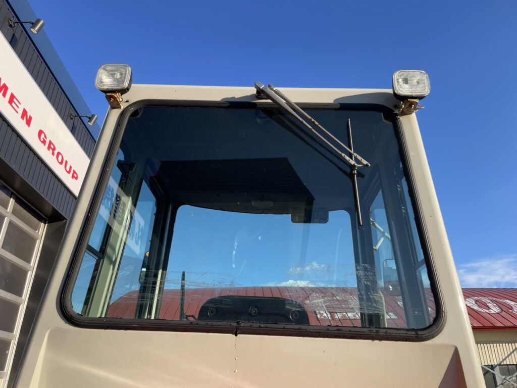 平成13年 日立 LX30-7 0.5㎥ スノータイヤ バケット幅167cm ヒーター