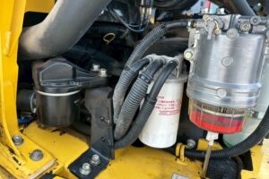 サムネイル: 平成28年 ヤンマー V3-7 0.4立米 使用時間710時間