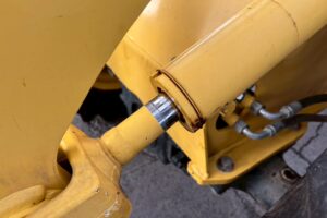 サムネイル: 平成28年 ヤンマー V3-7 0.4立米 使用時間710時間