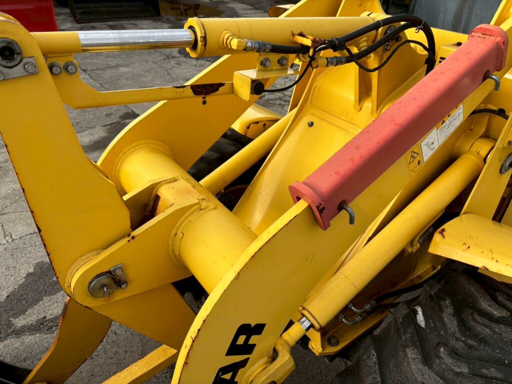 平成28年 ヤンマー V3-7 0.4立米 使用時間710時間