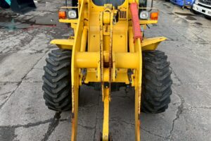 サムネイル: 平成28年 ヤンマー V3-7 0.4立米 使用時間710時間