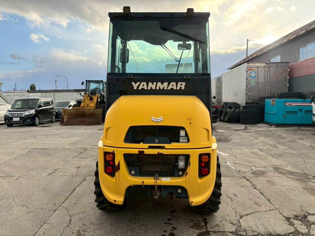 平成28年 ヤンマー V3-7 0.4立米 使用時間710時間