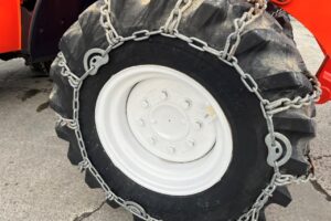 サムネイル: 平成26年　クボタ　R430Z　0.4㎥　チェーン付・盗難防止装置装機・塗装済・使用時間617時間！