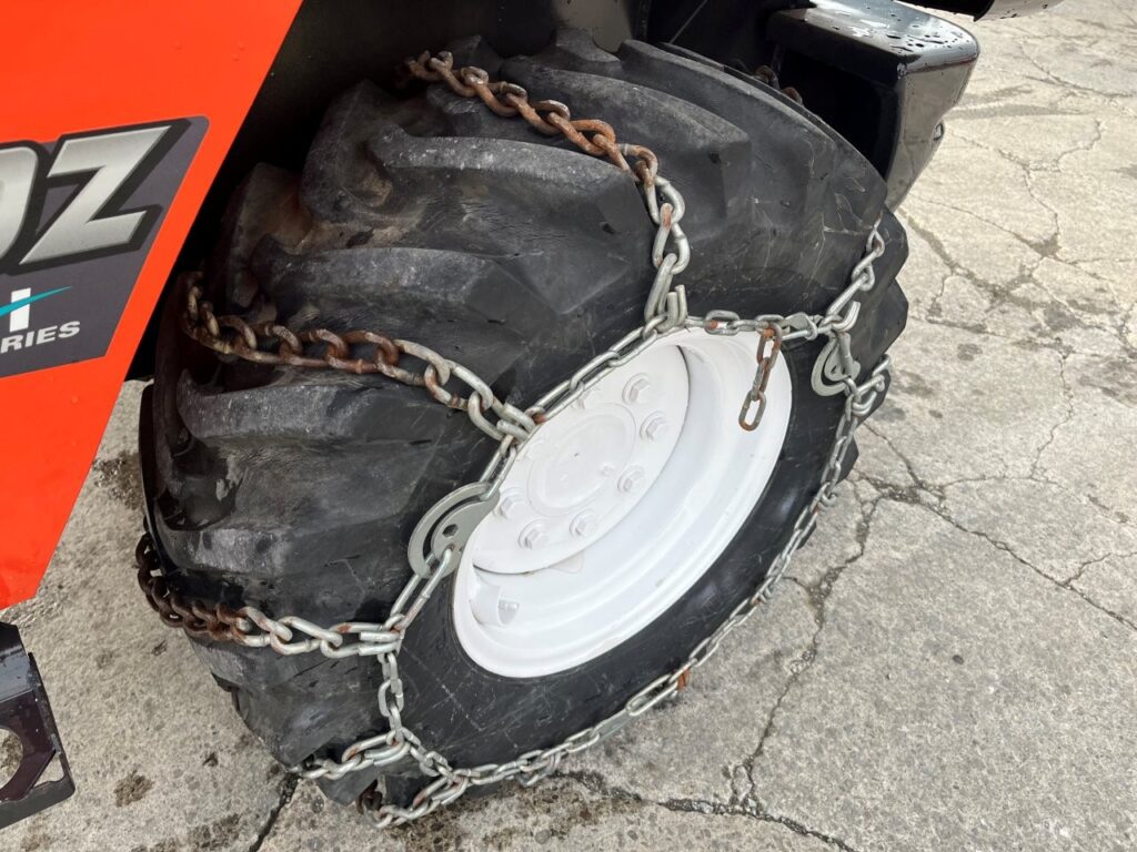 平成26年　クボタ　R430Z　0.4㎥　チェーン付・盗難防止装置装機・塗装済・使用時間617時間！