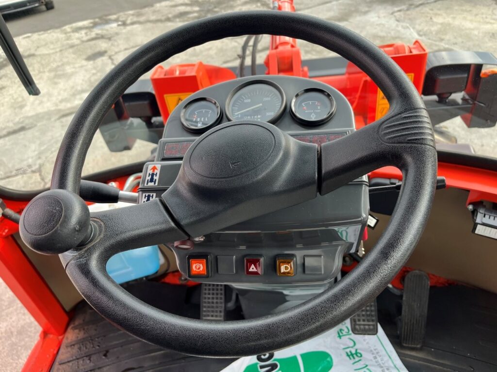 平成26年　クボタ　R430Z　0.4㎥　チェーン付・盗難防止装置装機・塗装済・使用時間617時間！