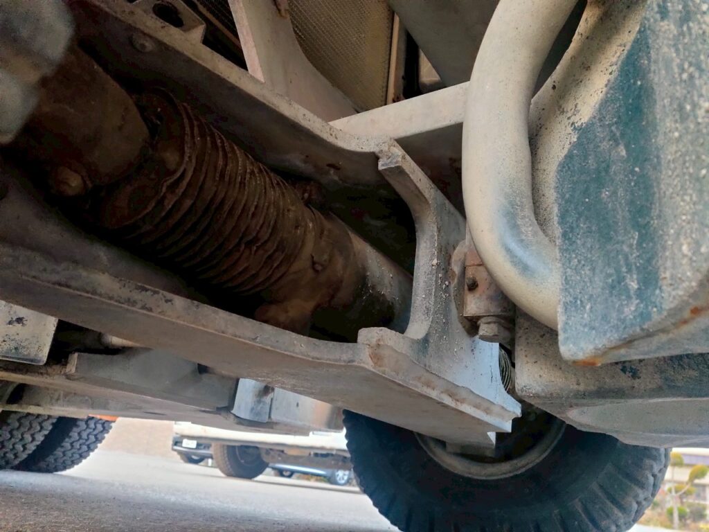 トヨタフォークリフト7FD25　ディーゼル　ダブルタイヤ　ヒンジド　