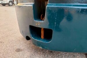 サムネイル: トヨタフォークリフト7FD25　ディーゼル　ダブルタイヤ　ヒンジド　