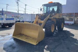 サムネイル: 平成26年　コマツWA100-6Y　1.3㎥　ワンタッチ　車検令和9年4月