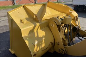 サムネイル: 平成26年　コマツWA100-6Y　1.3㎥　ワンタッチ　車検令和9年4月