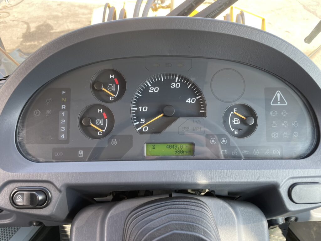 平成26年　コマツWA100-6Y　1.3㎥　ワンタッチ　車検令和9年4月