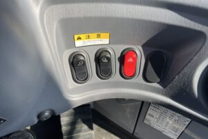 サムネイル: 平成26年　コマツWA100-6Y　1.3㎥　ワンタッチ　車検令和9年4月