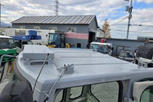 サムネイル: 平成14年　ＴＣＭ　Ｌ４-２　タイヤチェーン付　0.4㎥