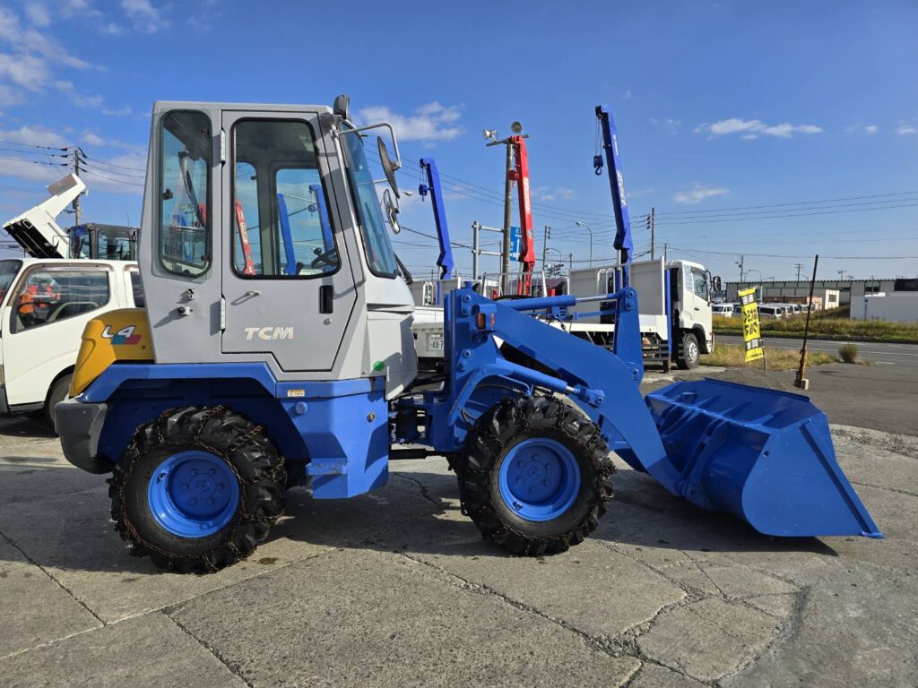 平成14年　ＴＣＭ　Ｌ４-２　タイヤチェーン付　0.4㎥