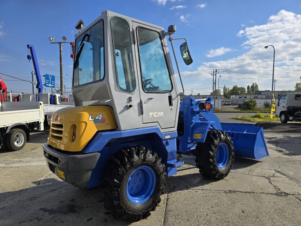 平成14年　ＴＣＭ　Ｌ４-２　タイヤチェーン付　0.4㎥