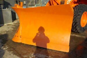 サムネイル: 平成25年　日立　ホイールローダー　ZW140　★スノウプラウ★ノーマルバケット付★Wキャビン★エアコン★