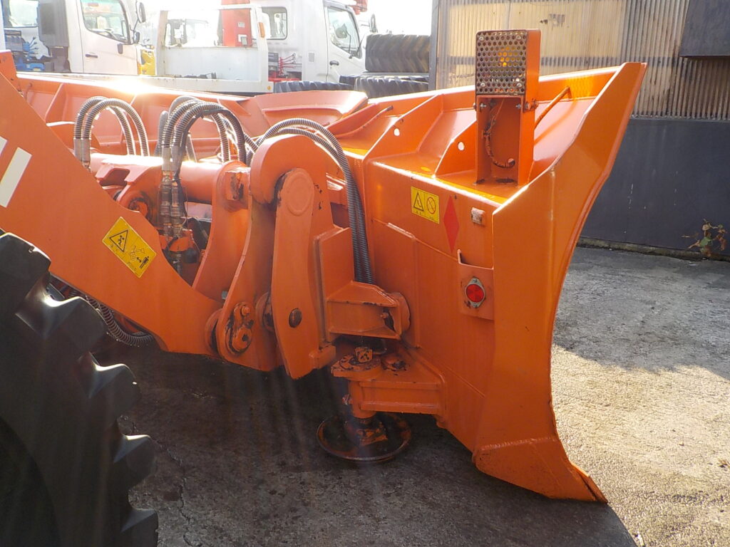 平成25年　日立　ホイールローダー　ZW140　★スノウプラウ★ノーマルバケット付★Wキャビン★エアコン★