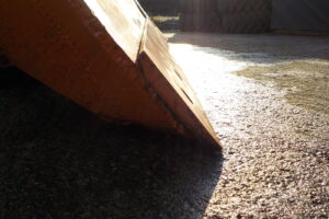 サムネイル: 平成25年　日立　ホイールローダー　ZW140　★スノウプラウ★ノーマルバケット付★Wキャビン★エアコン★