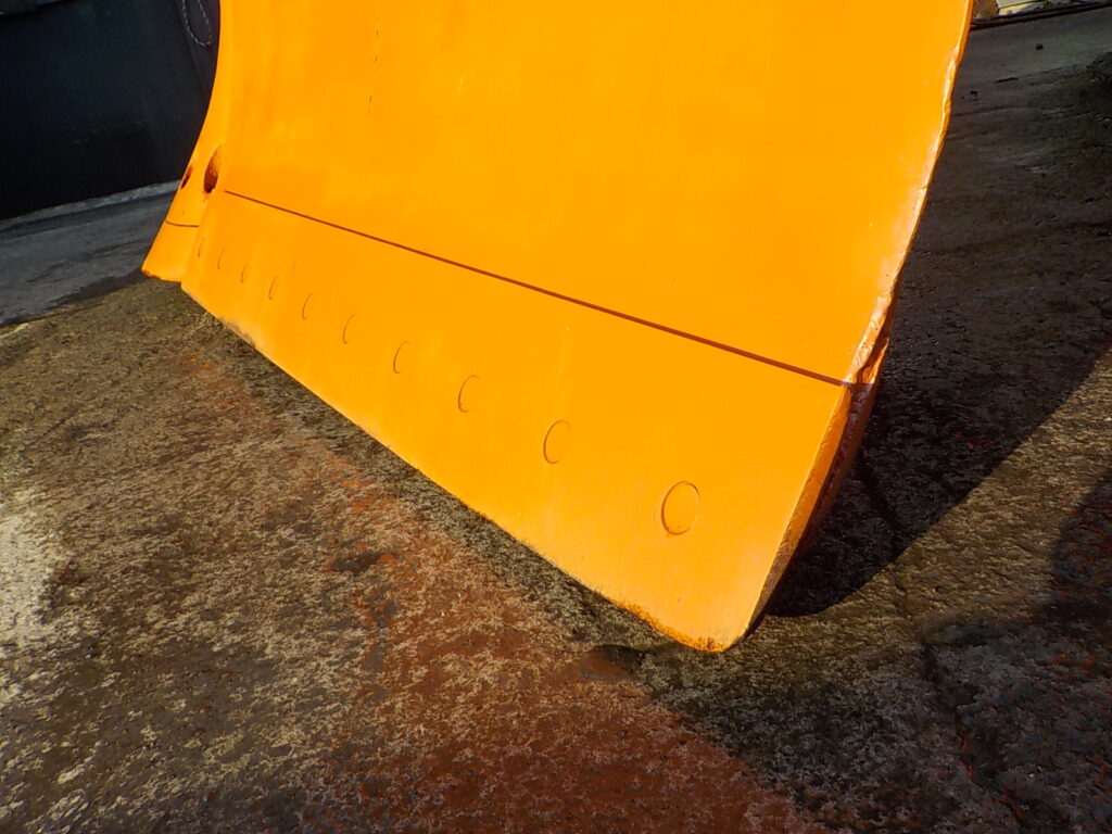 平成25年　日立　ホイールローダー　ZW140　★スノウプラウ★ノーマルバケット付★Wキャビン★エアコン★