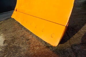 サムネイル: 平成25年　日立　ホイールローダー　ZW140　★スノウプラウ★ノーマルバケット付★Wキャビン★エアコン★