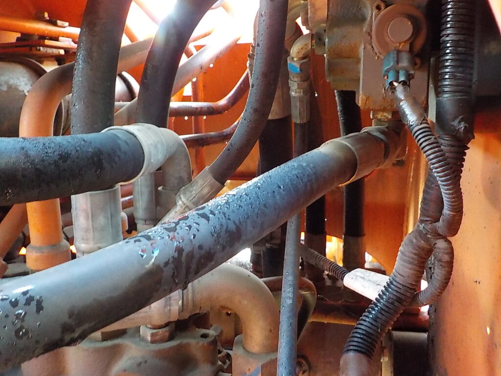 平成25年　日立　ホイールローダー　ZW140　★スノウプラウ★ノーマルバケット付★Wキャビン★エアコン★