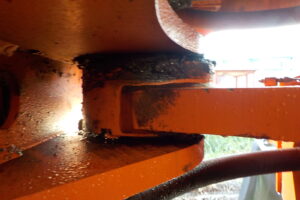 サムネイル: 平成25年　日立　ホイールローダー　ZW140　★スノウプラウ★ノーマルバケット付★Wキャビン★エアコン★