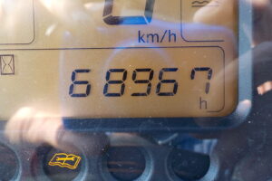 サムネイル: 平成25年　日立　ホイールローダー　ZW140　★スノウプラウ★ノーマルバケット付★Wキャビン★エアコン★