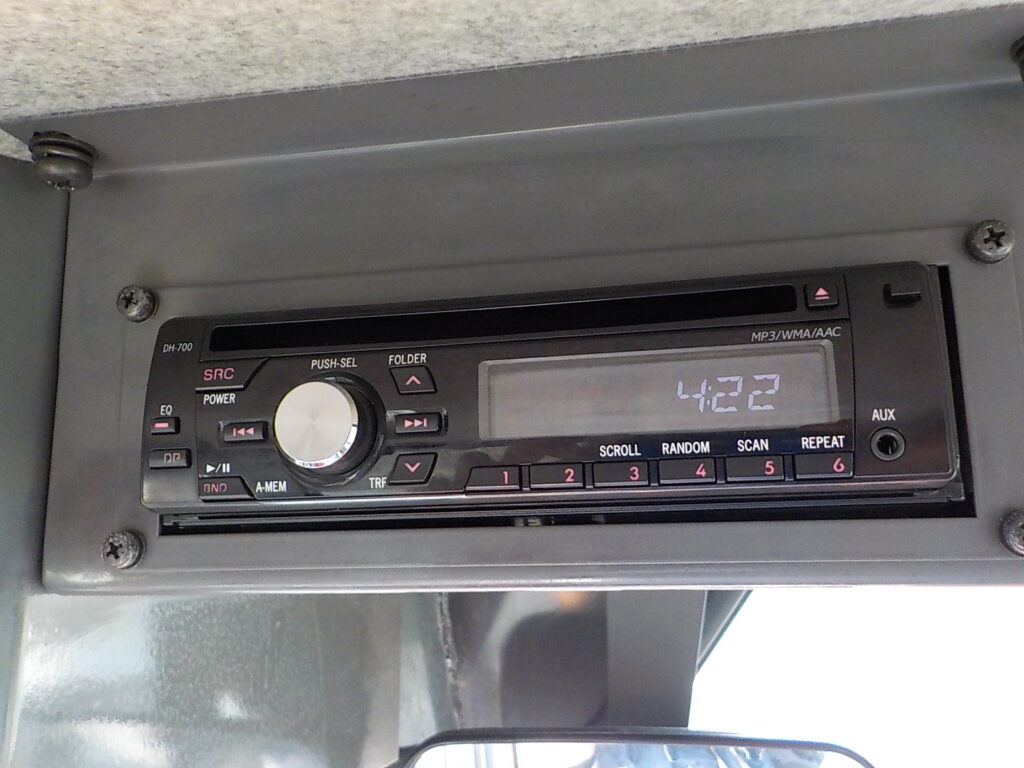 平成25年　日立　ホイールローダー　ZW140　★スノウプラウ★ノーマルバケット付★Wキャビン★エアコン★