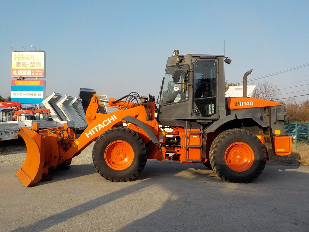 平成25年　日立　ホイールローダー　ZW140　★スノウプラウ★ノーマルバケット付★Wキャビン★エアコン★