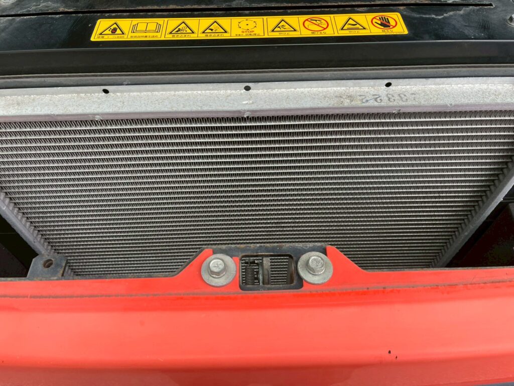 令和元年製　R430M　0.4㎥　スノータイヤ装備　750HR