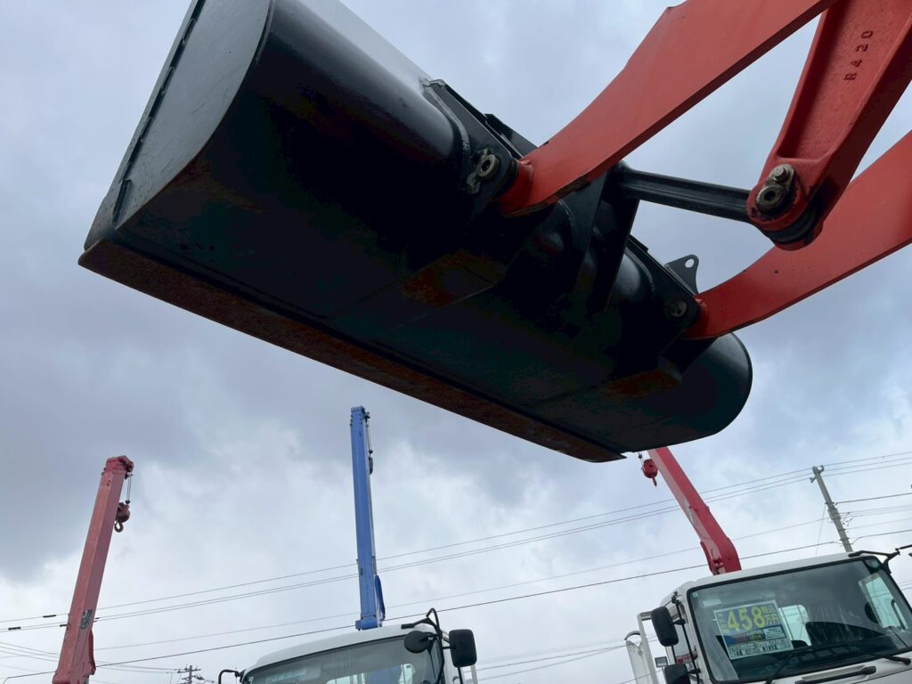 令和元年製　R430M　0.4㎥　スノータイヤ装備　750HR