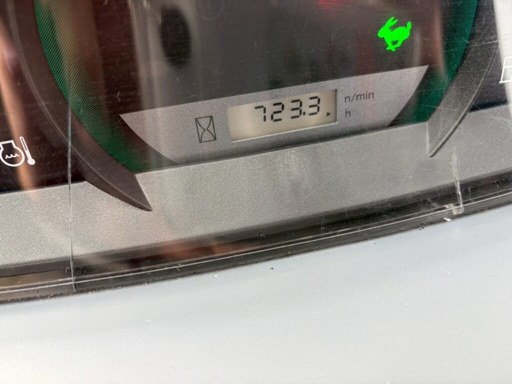 令和元年製　R430M　0.4㎥　スノータイヤ装備　750HR