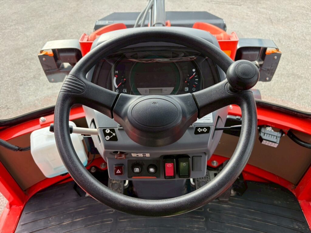 令和元年製　R430M　0.4㎥　スノータイヤ装備　750HR