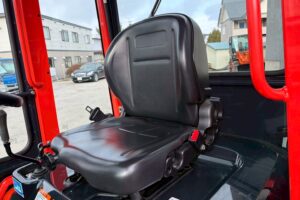 サムネイル: 令和元年製　R430M　0.4㎥　スノータイヤ装備　750HR