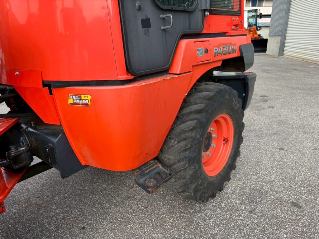 令和元年製　R430M　0.4㎥　スノータイヤ装備　750HR