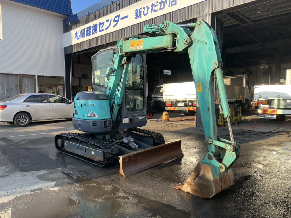平成２５年　バックホー　コベルコ　ＳＫ３８ＵＲ　0.07㎥　後方超小旋回　クレーン仕様