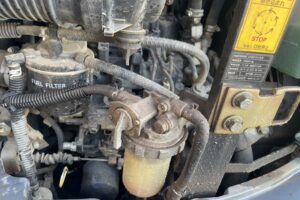 サムネイル: 平成２５年　バックホー　コベルコ　ＳＫ３８ＵＲ　0.07㎥　後方超小旋回　クレーン仕様