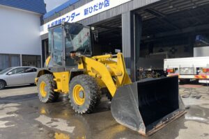 サムネイル: 令和３年　ホイールローダー　日立　ＺＷ80S-5B　0.9㎥　スノースパイクタイヤ　使用時間2010時間　　　