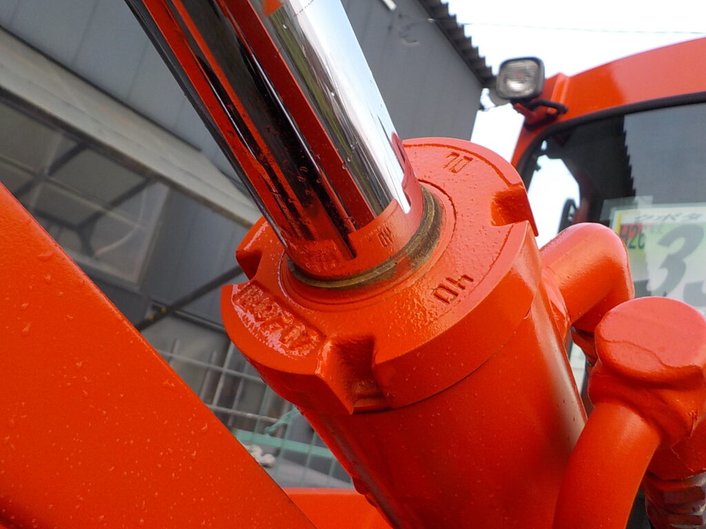 平成26年　クボタ　ホイールローダー　R430Z　★0.4立米◆バケット幅157㎝★使用時間約850HR★