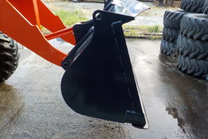 サムネイル: 平成26年　クボタ　ホイールローダー　R430Z　★0.4立米◆バケット幅157㎝★使用時間約850HR★