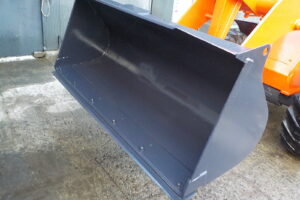 サムネイル: 平成26年　クボタ　ホイールローダー　R430Z　★0.4立米◆バケット幅157㎝★使用時間約850HR★