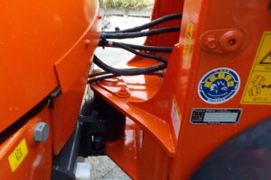 サムネイル: 平成26年　クボタ　ホイールローダー　R430Z　★0.4立米◆バケット幅157㎝★使用時間約850HR★